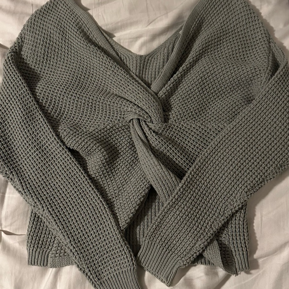 Moon & Madison Gray Crop Top with Thermal Knit